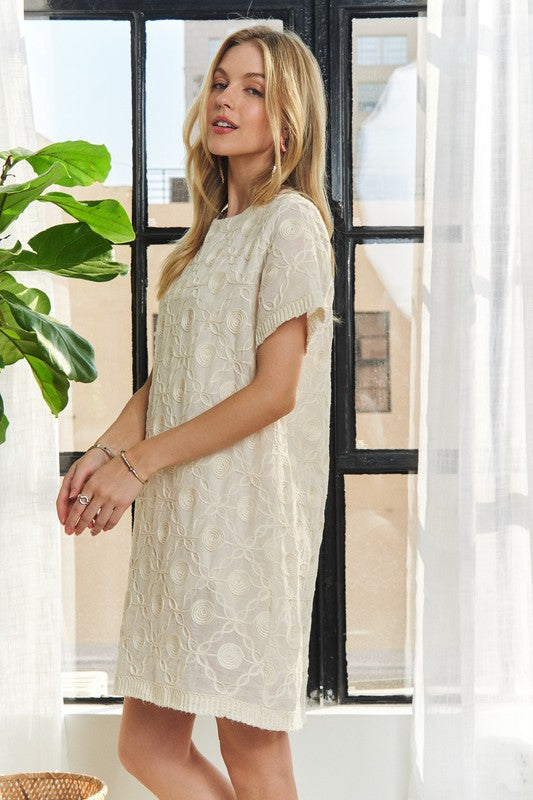 ADORA Applique Round Neck Short Sleeve Shift Dress Cotton