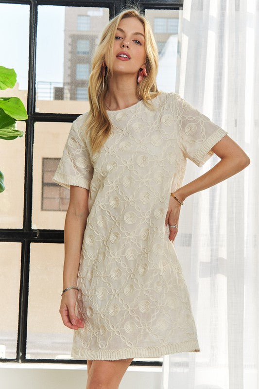 ADORA Applique Round Neck Short Sleeve Shift Dress Cotton